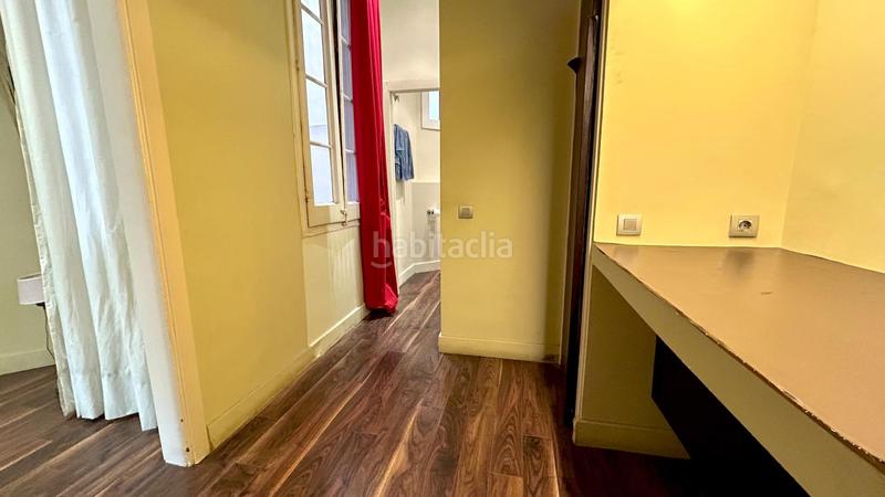 Foto 37fc0afb-7356-4bd7-9503-8f981eff4cf6. Piso elegante piso con balcón en el eixample en calle casanova 20 en Barcelona