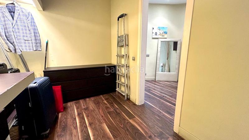 Foto 51bc7aae-847e-48d5-9489-02407cdf5d39. Piso elegante piso con balcón en el eixample en calle casanova 20 en Barcelona