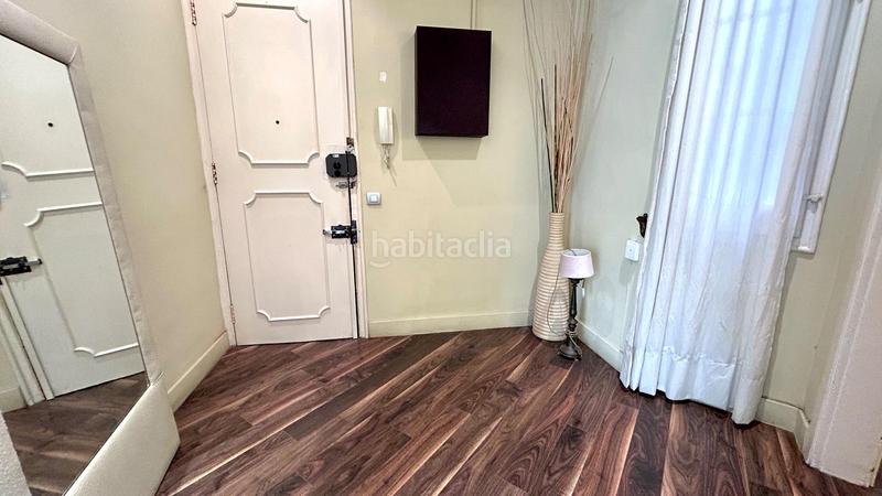 Foto 92e3bba2-2d1e-48fa-bdef-3c99f5fcabde. Piso elegante piso con balcón en el eixample en calle casanova 20 en Barcelona