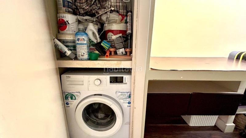 Foto e6019706-1adf-4c72-96e9-689be6c62b8c. Piso elegante piso con balcón en el eixample en calle casanova 20 en Barcelona