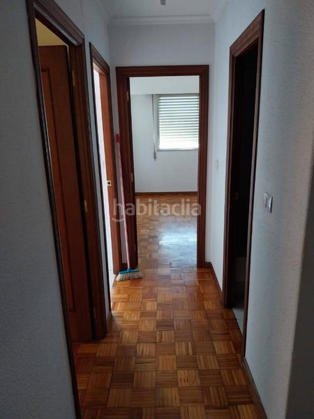 Foto 0f1a0e42-e70a-4fa6-b04f-90e45b6a524e. Piso  en muy buen estado ideal para familias "venta" en Ourense