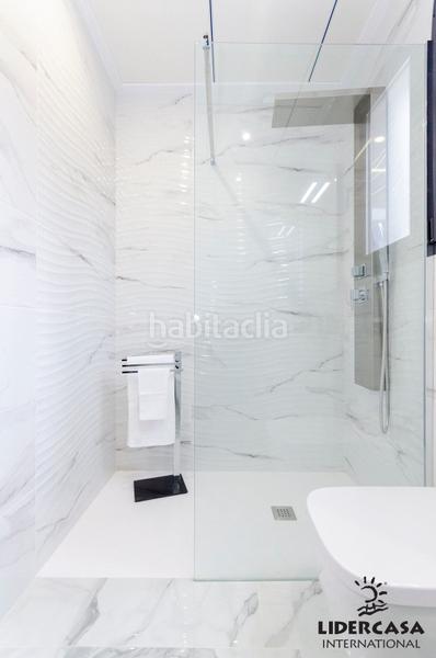 Foto e6603778-0990-4508-b4d9-d7b2301143cd. Chalet mit parking pool in Zona Carrefour - Urbanizaciones Torrevieja