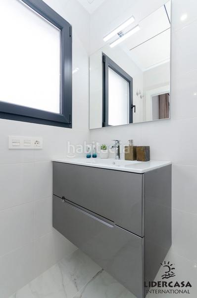 Foto b5ca35f5-55a5-41e0-80c3-45520ce035b1. Chalet en Zona Carrefour - Urbanizaciones Torrevieja