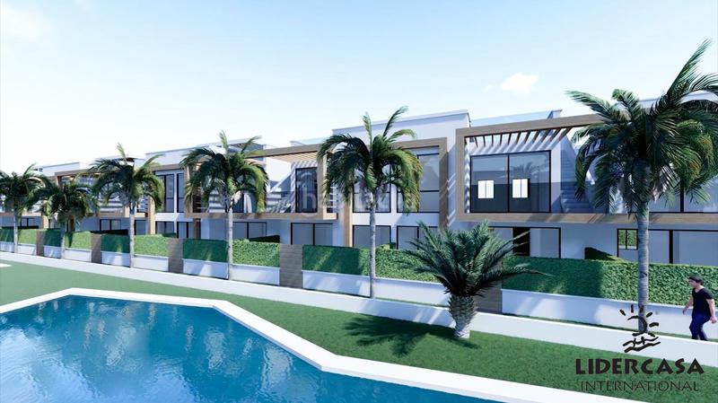 Foto cd19c173-f103-424f-8b64-de1a2577979b. Apartament amb piscina a Los Almendros Orihuela