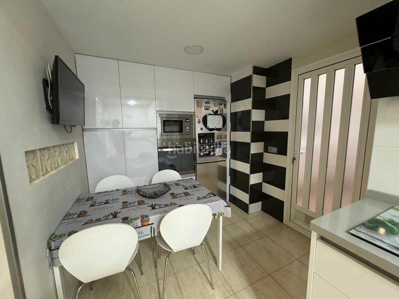 Foto 3d7c0991-964e-48f9-b6cb-1a1408076454. Appartement dans Adra
