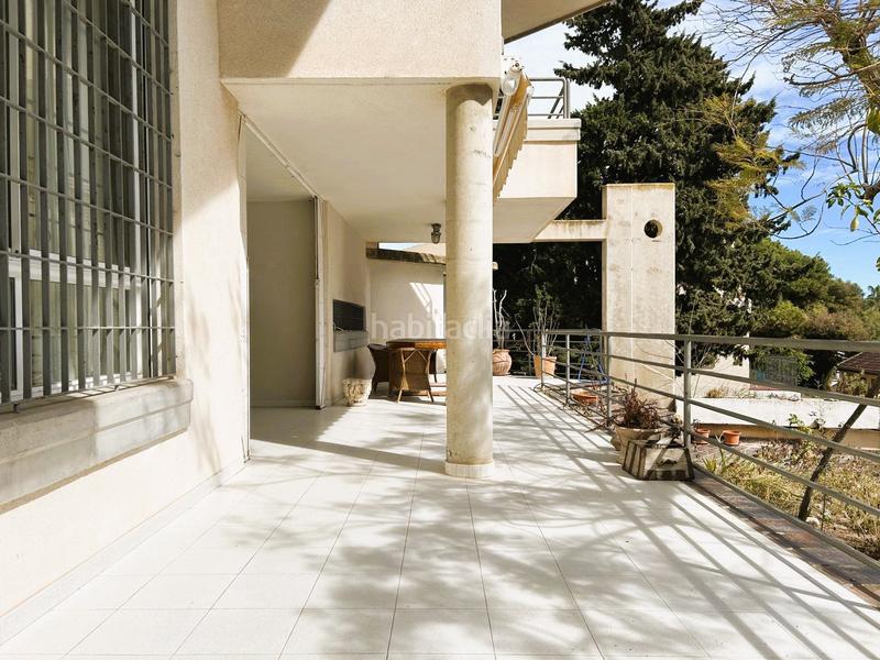 Foto f91ff83f-ec57-4a6a-a029-9b53fadba829. Chalet with parking in Campoamor Orihuela