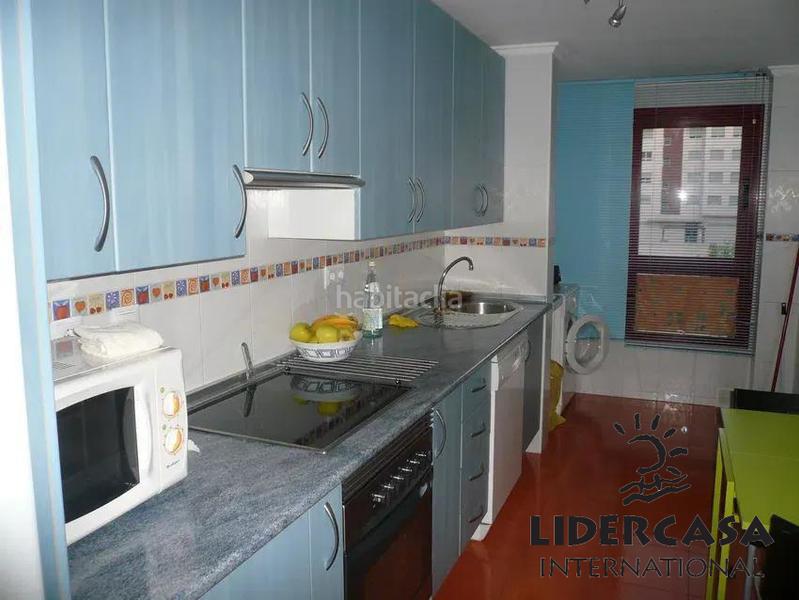 Foto 5d5e202e-648e-4358-b7ec-f844321e073e. Appartamento con parcheggio piscina in Juan Carlos I Murcia