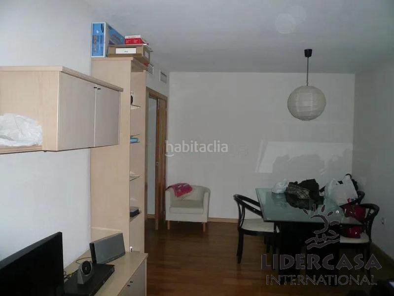 Foto f30f8cc0-e587-4a51-a3dd-aaff5f44a45b. Flat with parking pool in Juan Carlos I Murcia