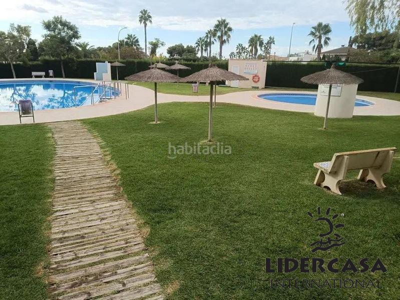 Foto 7fb663f3-7b29-4a25-848e-fd91a8929120. Piccolo appartamento con parcheggio piscina in Campoamor Orihuela