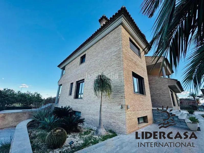 Foto 207f8b11-0f2f-42f5-b39e-80c1e806928d. Chalet with parking pool in Casillas Murcia