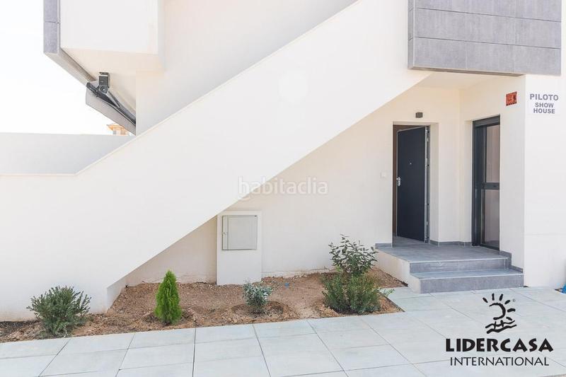 Foto 9cc6f5b6-49d7-43f5-bcf3-6b1e76066911. Appartamento con parcheggio piscina in Los Balcones-Los Altos Torrevieja