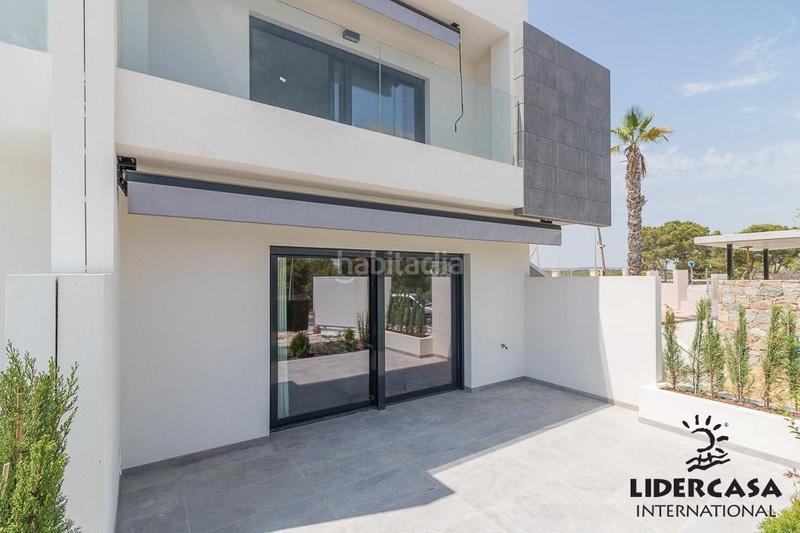 Foto b2bb0506-1ed4-4c2a-81b2-cbf9b3c4f58f. Piso en Los Balcones-Los Altos Torrevieja