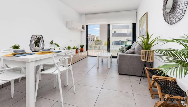 Foto bcc39e30-242f-45da-bfd0-a09bdf4aee3e. Apartament amb aparcament piscina a Roda San Javier