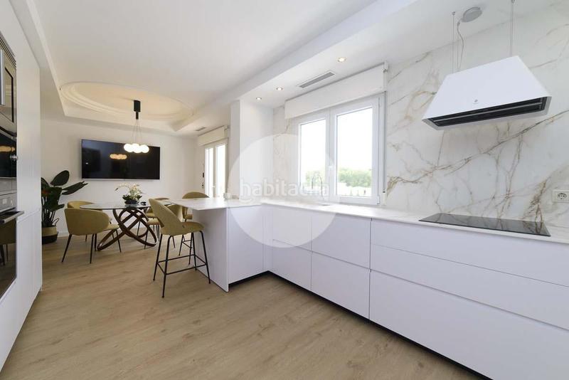 Foto 0e817e08-7643-4cce-bf65-1f14cd485b1f. Chalet mit parking pool in Campoamor Orihuela