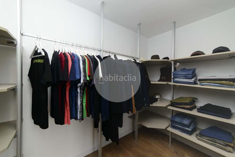 Foto 63e5cfb9-0db3-4ea1-b6a4-aa0edc723628. Chalet mit parking pool in Campoamor Orihuela