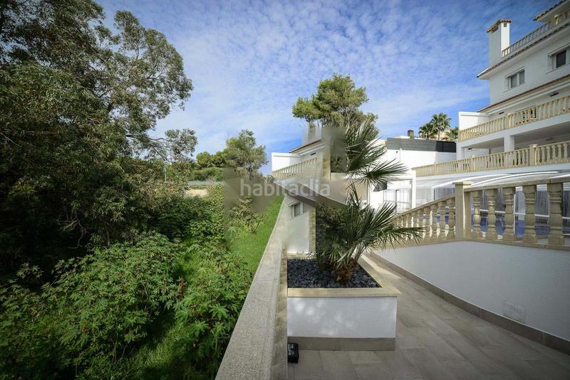 Foto e1845b25-917f-4deb-849b-1f664558a110. Chalet mit parking pool in Campoamor Orihuela