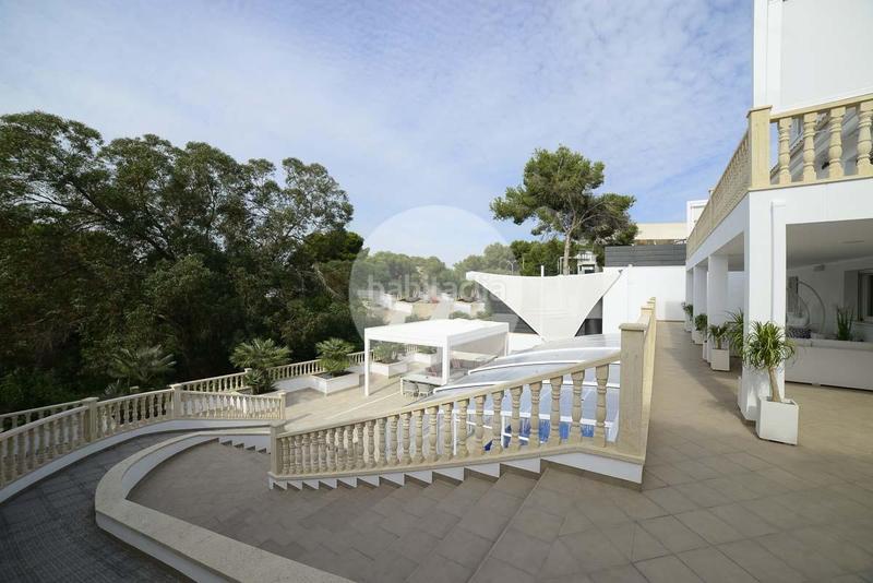 Foto 62fe1778-57a1-4ef3-bdef-b17157ac0d4f. Chalet with parking pool in Campoamor Orihuela