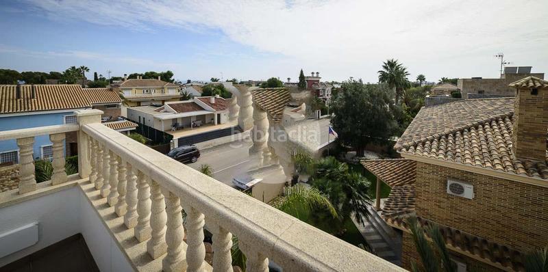 Foto a63161dd-de41-42cf-acb8-9d328ef5af7d. Chalet en Campoamor Orihuela