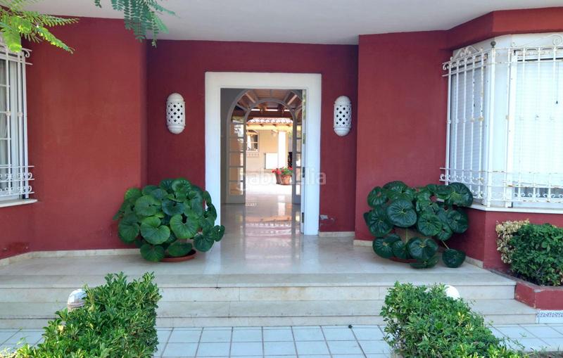 Foto 3a5af851-6cc3-4543-80c9-f67a09902e39. Chalet en Campoamor Orihuela