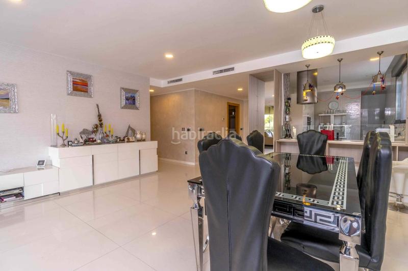 Foto 85e16778-b62b-4a08-a9e9-1f3fad031fe7. Chalet mit parking pool in Campoamor Orihuela