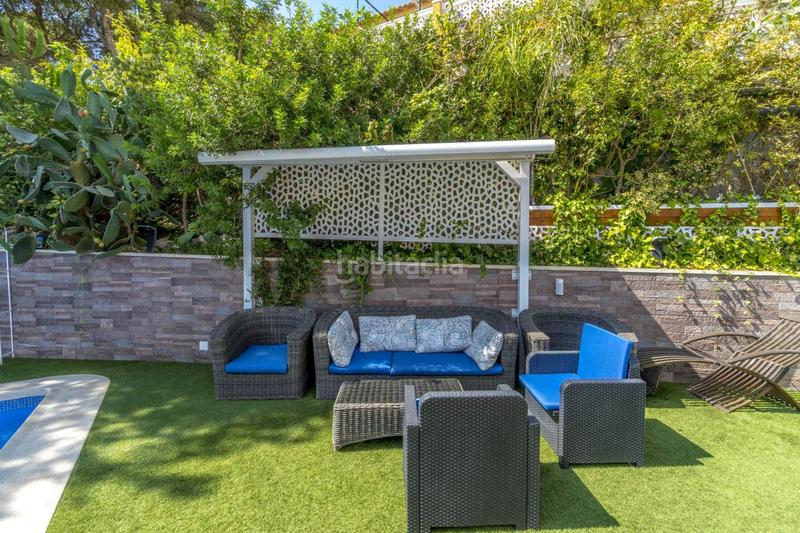 Foto a6d6a668-8c01-42b1-9829-081b9215aea0. Chalet mit parking pool in Campoamor Orihuela