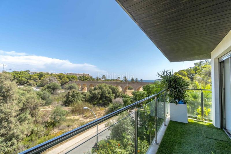 Foto 6a4208b2-6cd4-44b6-b277-c923c9ab677e. Chalet with parking pool in Campoamor Orihuela