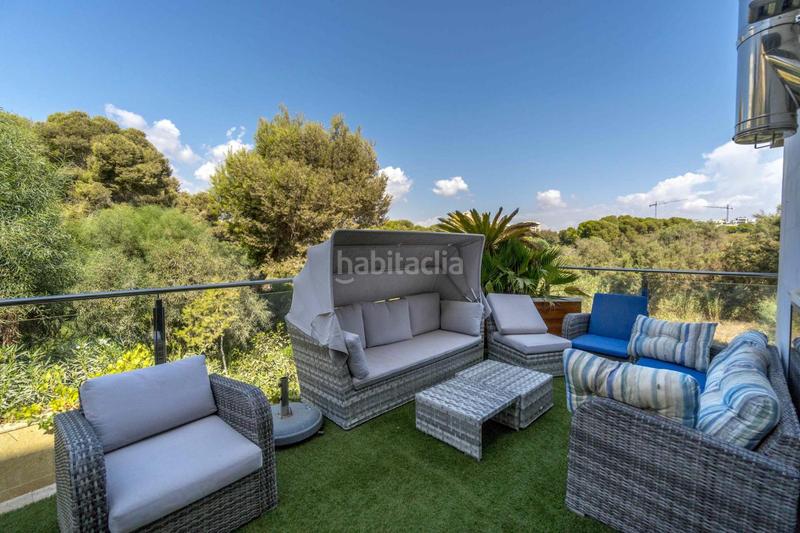 Foto a19c35bc-1885-490e-89f5-30dd2ed7983b. Chalet with parking pool in Campoamor Orihuela