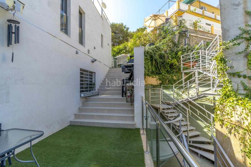 Foto ca078290-58a5-4a91-8bee-3e2e24631573. Chalet with parking pool in Campoamor Orihuela