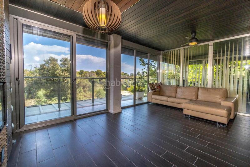 Foto e634bf1b-6237-4d71-b261-dc69fa3b5818. Chalet with parking pool in Campoamor Orihuela