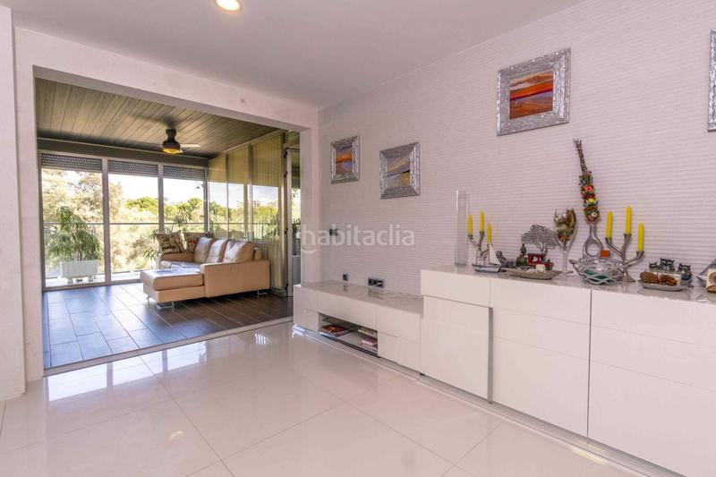 Foto 4e47517e-7725-4704-806e-db76ed51d804. Chalet avec parking piscine dans Campoamor Orihuela