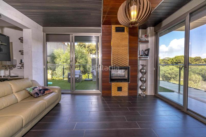 Foto a17d40fc-c1d5-4930-9a32-a9f25821cd58. Chalet en Campoamor Orihuela