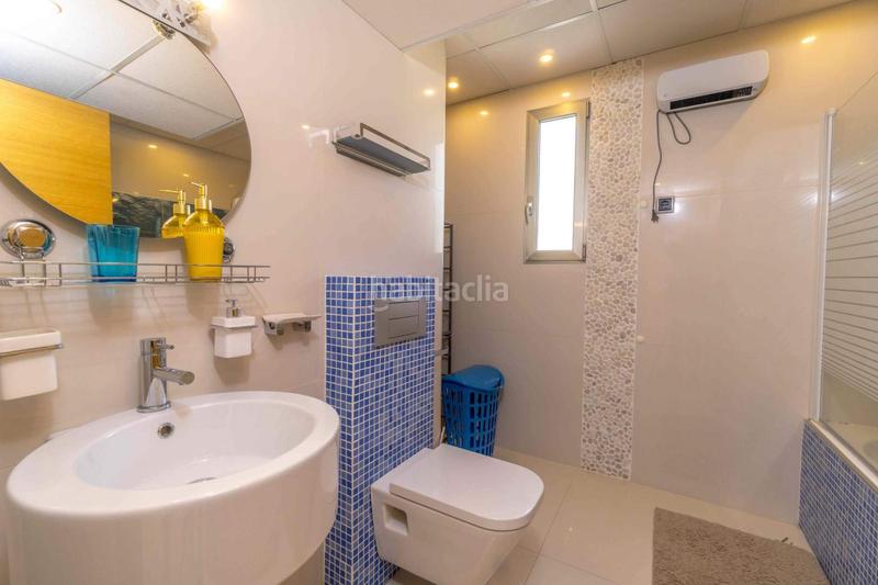 Foto bfef55b7-3e04-4705-af3a-0ef42c28cbb3. Chalet en Campoamor Orihuela