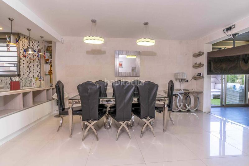 Foto f82c2b6d-1f06-4958-8255-8427f1563c48. Chalet en Campoamor Orihuela