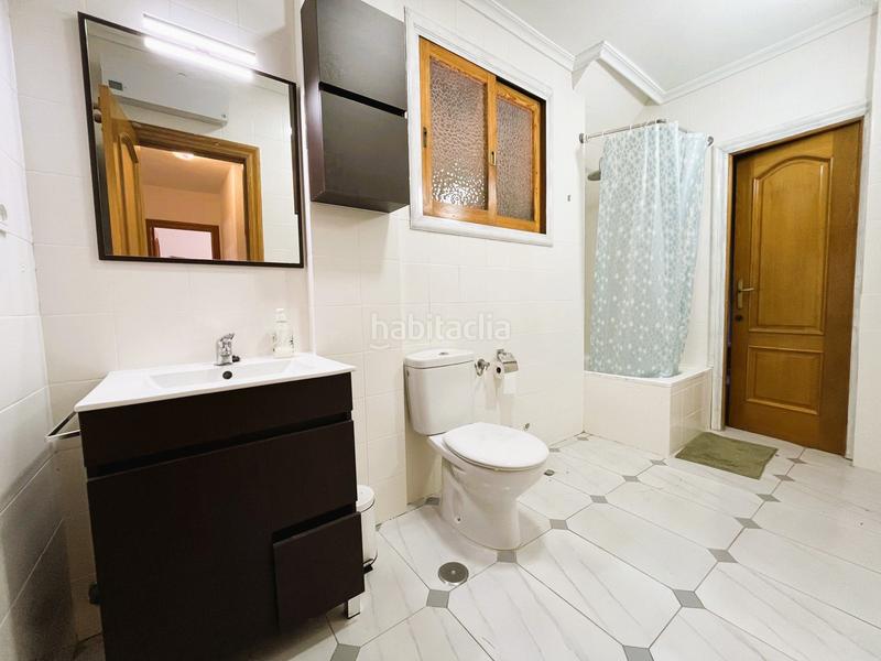 Foto bc32b3a0-1f28-48f8-9b85-dee1816e9c3d. Chalet with parking pool in Campoamor Orihuela