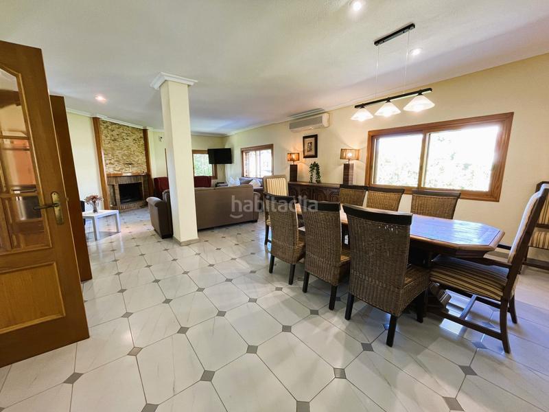 Foto eda0d452-62bd-4d6a-a4d5-147163b7494e. Chalet with parking pool in Campoamor Orihuela