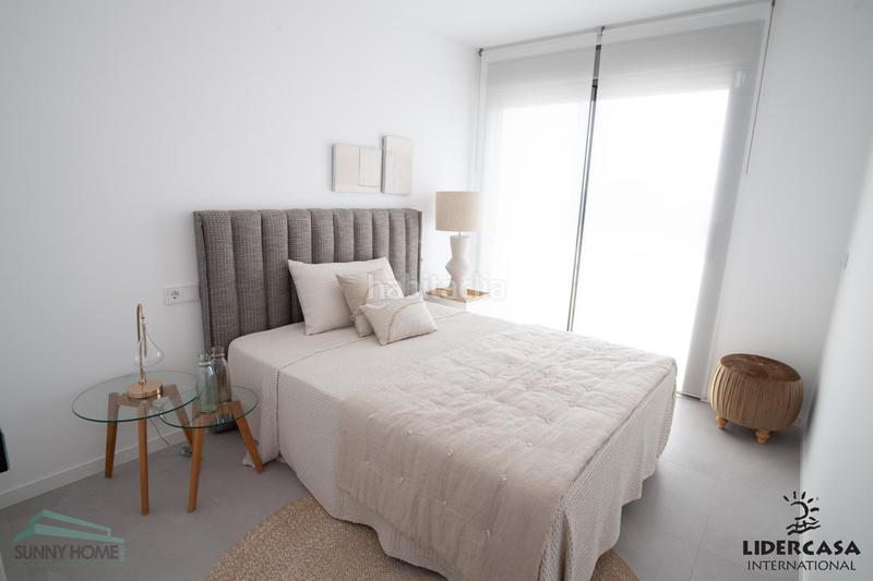Foto a7645c02-f2a5-46ac-846f-eb003059d4e8. Penthouse with parking pool in Playa Poniente Benidorm