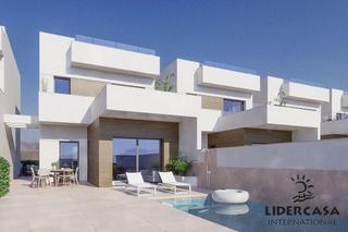 Chalet in Montesinos (Los)