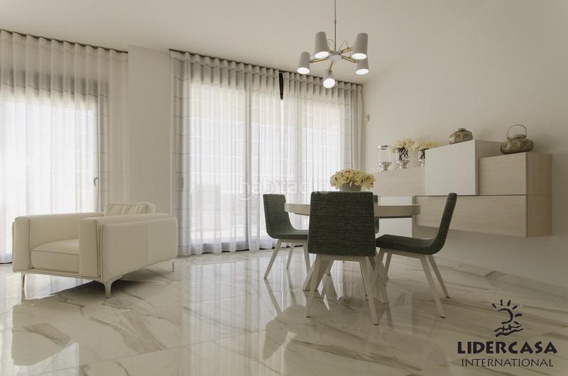 Foto 8e2f69f7-cda8-4254-b1cb-e9046827ae8c. House with parking pool in Campoamor Orihuela