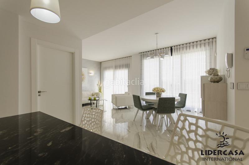 Foto 8f7b04dc-ccc8-4a23-a1de-c4af71b8c0c6. House with parking pool in Campoamor Orihuela