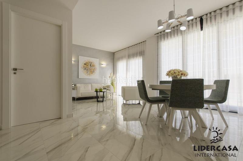 Foto f82c3eeb-d4b1-4482-84d9-3643d5544b1c. House with parking pool in Campoamor Orihuela