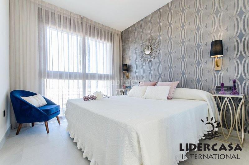 Foto ce8f4a17-360e-409e-a49a-a91e6fff1976. Apartament amb aparcament piscina a Los Balcones-Los Altos Torrevieja