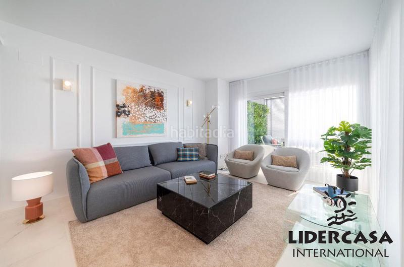 Foto b21586f9-afc5-4559-b22c-b4f23d5f44b3. Apartamento en Punta Prima Torrevieja