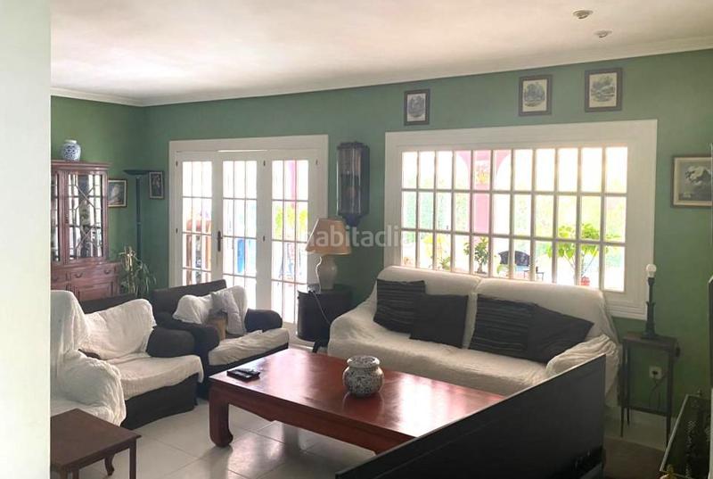 Foto 543f30d9-7bb6-4962-93e6-5f55b2cab547. Chalet with parking pool in Campoamor Orihuela