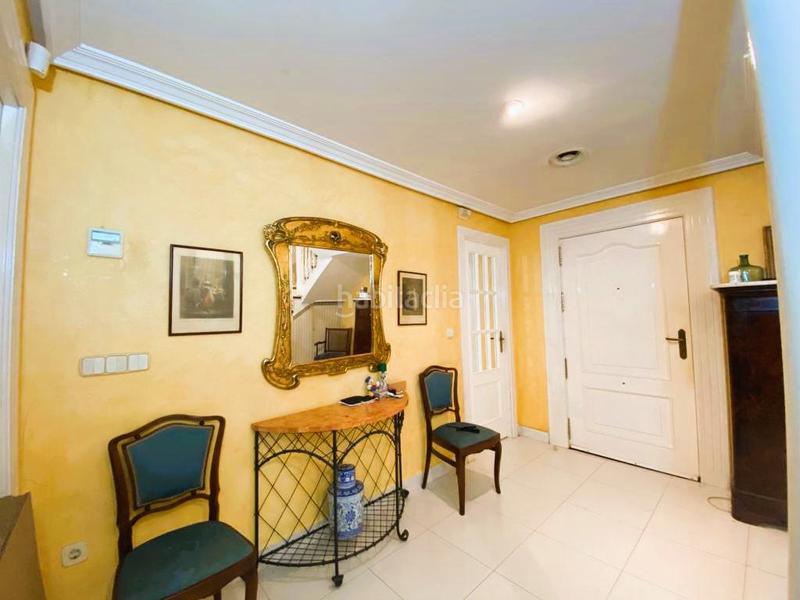 Foto bf39ae6e-9f2b-410d-b5f8-1fbf21fe3e22. Chalet with parking pool in Campoamor Orihuela