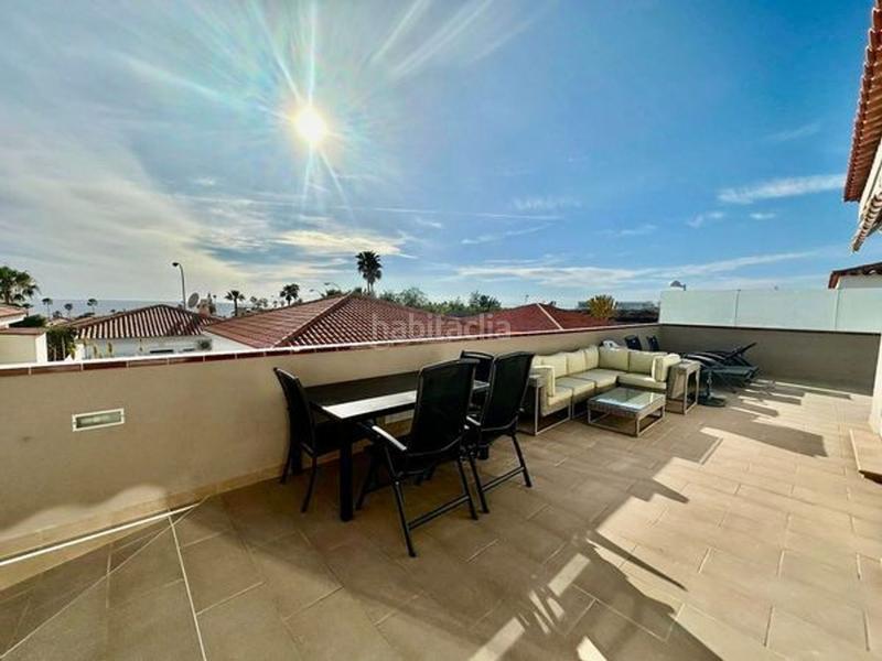 Foto 7d73251b-7c4d-4fda-9d04-e43b576d7880. Affitto casa in Callao Salvaje - Playa Paraíso Adeje