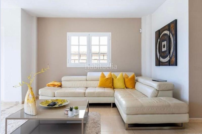Foto 58d7de5d-f751-48a8-a590-c8c9d3d79b18. Maison jumelée dans Playa Fañabé Alto Adeje