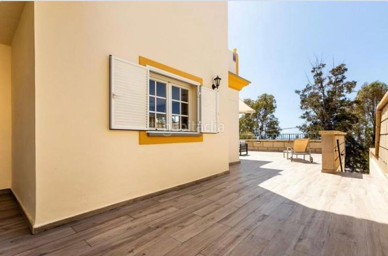 Foto 9776c7ca-fc2d-4d1b-873e-ddb5364832ba. Maison jumelée dans Playa Fañabé Alto Adeje