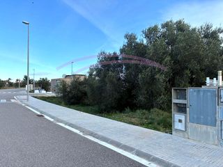 Terreny residencial a Conjunt zona pilans c 125. Terreno con geot�cnico incluido
