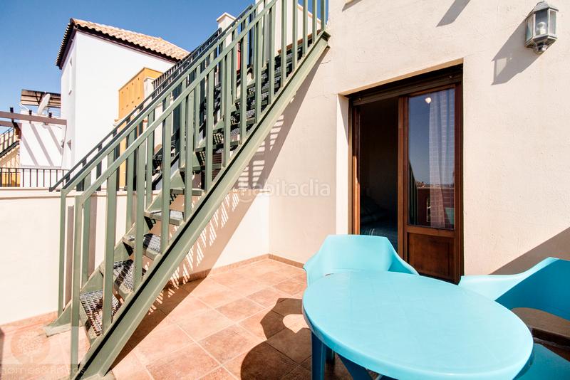 Foto 348ffff9-1fa6-4b2d-ad65-65b216bd8375. Maison jumelée avec piscine dans Costa Esuri Ayamonte