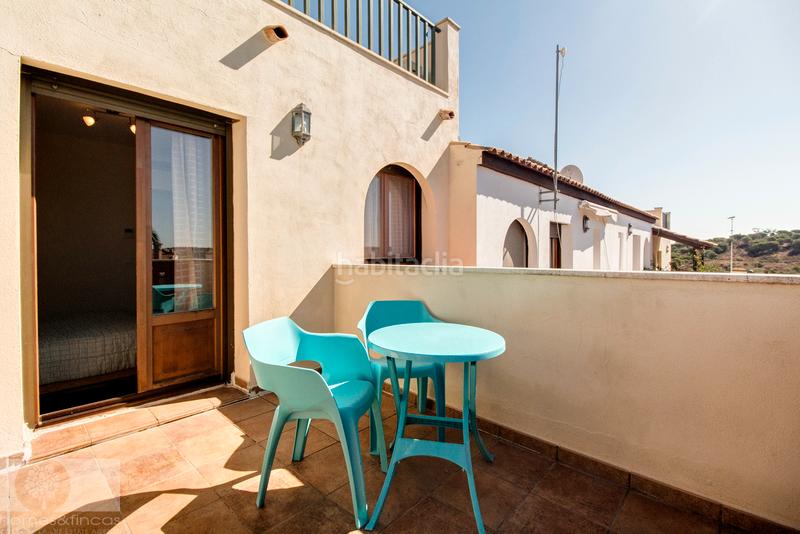 Foto 5c784c00-d57f-4b38-806f-b8dcd01f86aa. Maison jumelée avec piscine dans Costa Esuri Ayamonte